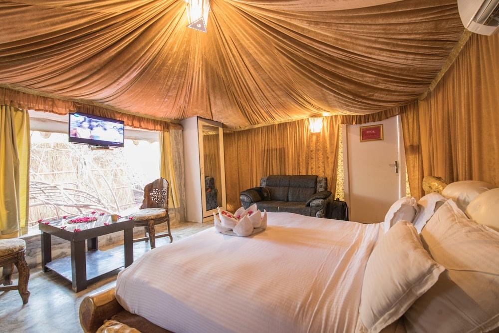 Lohagarh Fort Resort Kukas Kültér fotó