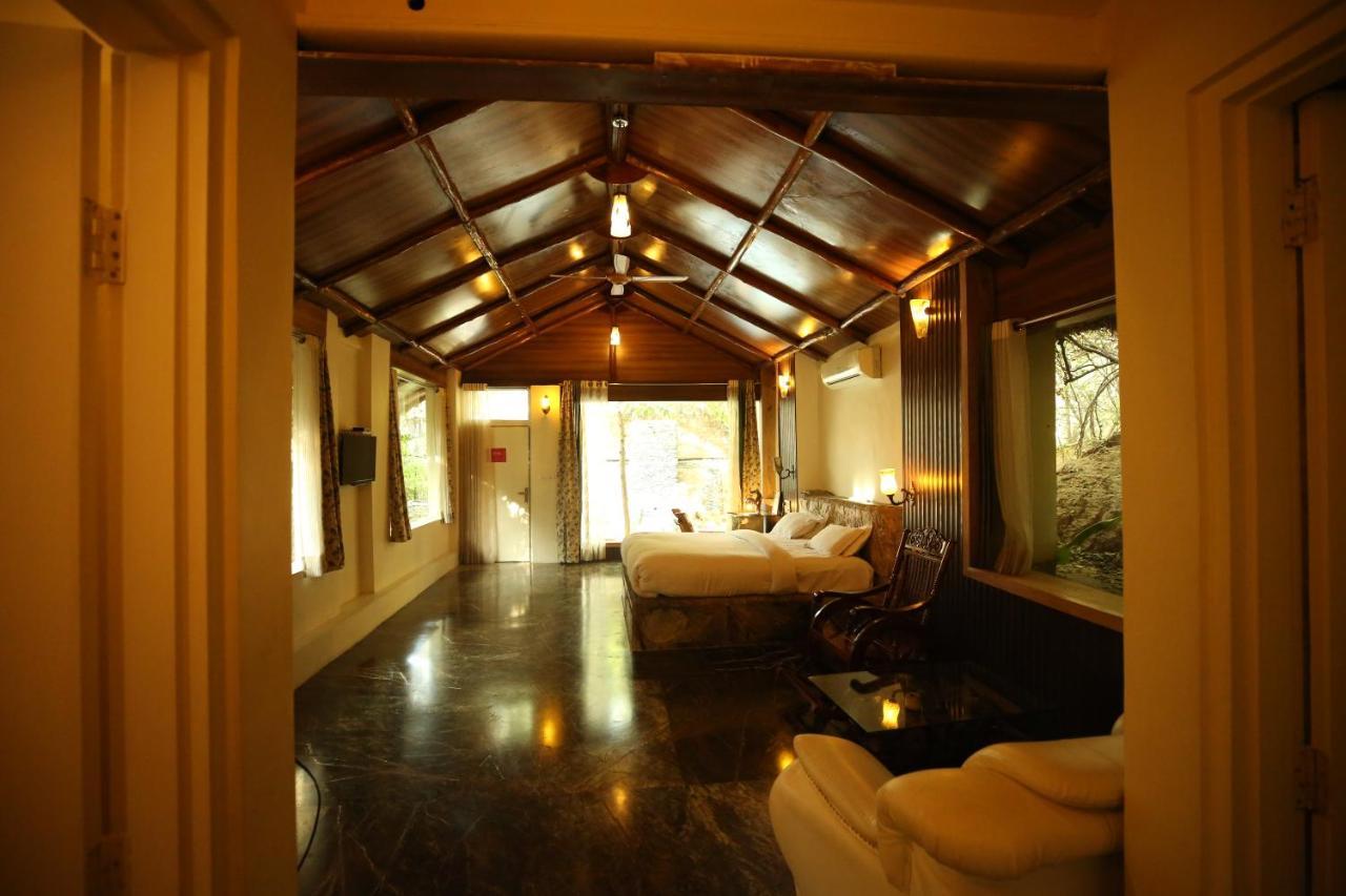 Lohagarh Fort Resort Kukas Kültér fotó